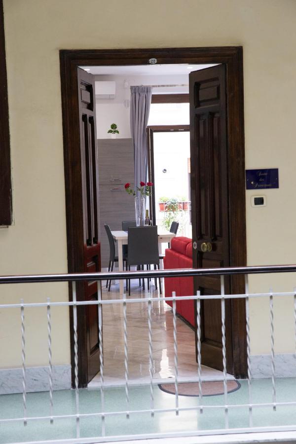 Suite Dei Principati Salerno Bagian luar foto